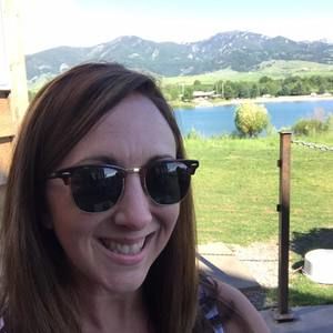 Meet your Posher, Nicole